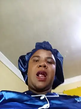 Snapshot of AnnabigpussyXO chatting on October 11, 2:59 pm AnnabigpussyXO online show from October 11, 2:59 pm