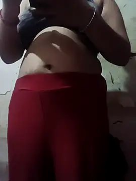 Snapshot of stomarr chatting on April 29, 6:36 pm stomarr online show from April 29, 6:36 pm