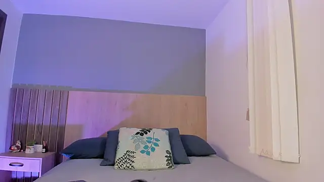  Ashly 77 online show from September 24, 7:28 pm