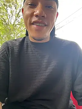 AlphaMasterXxx online show from May 7, 9:53 pm