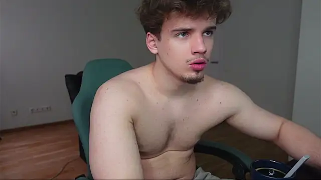 Ricky Becko online show from March 25, 6:19 am