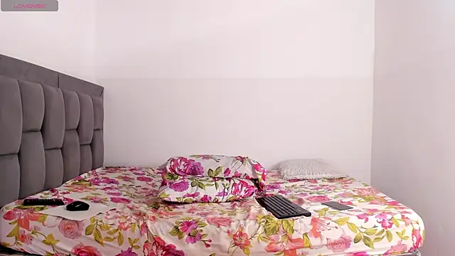 fire lovex online show from February 11, 3:17 pm