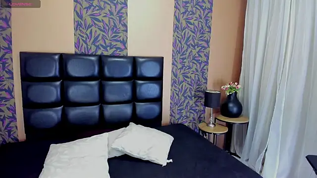 mysterius boy online show from September 11, 6:52 pm