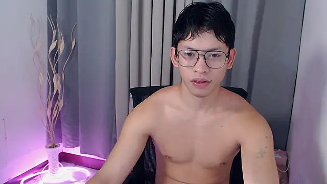 pinkcock froi2305 online show from April 30, 12:17 am