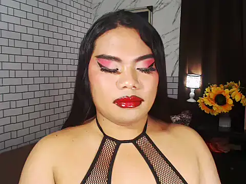 Snapshot of TSbrianaHugeCock chatting on September 27, 6:40 am TSbrianaHugeCock online show from September 27, 6:40 am