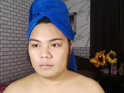 Snapshot of TSbrianaHugeCock chatting on October 18, 9:10 am TSbrianaHugeCock online show from October 18, 9:10 am