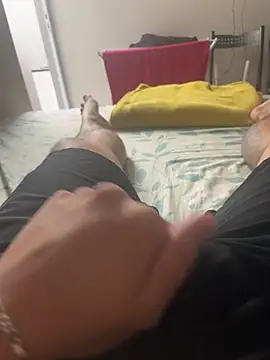 Novinho16cmz online show from March 3, 1:06 pm