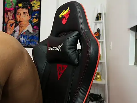 logan hugh8 online show from October 21, 12:33 am