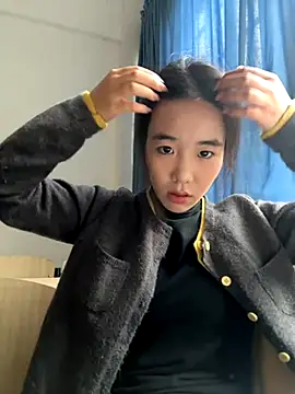 Snapshot of luluya1314 chatting on November 10, 5:17 am luluya1314 online show from November 10, 5:17 am