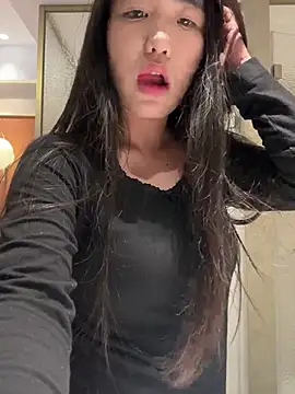 Snapshot of luluya1314 chatting on January 12, 9:03 am luluya1314 online show from January 12, 9:03 am