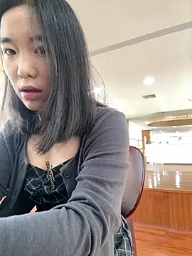 Snapshot of luluya1314 chatting on May 8, 9:03 am luluya1314 online show from May 8, 9:03 am