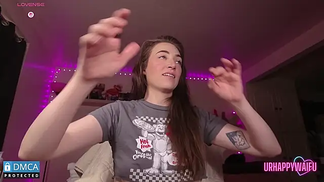 Snapshot of urhappywaifu chatting on September 20, 12:11 am urhappywaifu online show from September 20, 12:11 am