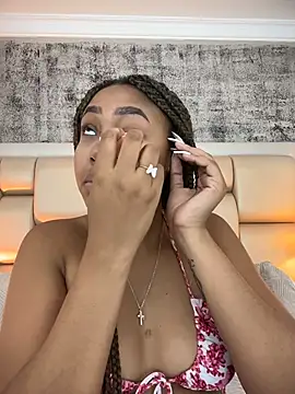 Snapshot of AngelaRoberts chatting on March 8, 7:39 pm AngelaRoberts online show from March 8, 7:39 pm