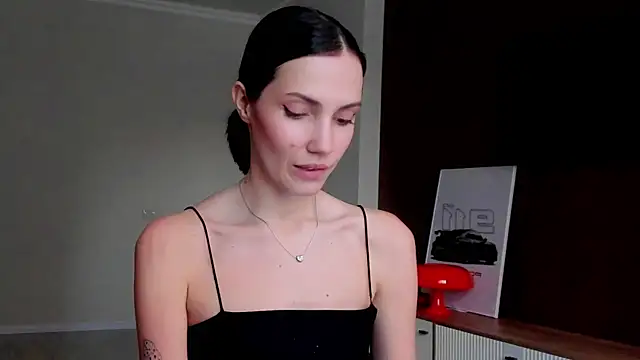 AdeleShinemm online show from November 14, 9:41 am