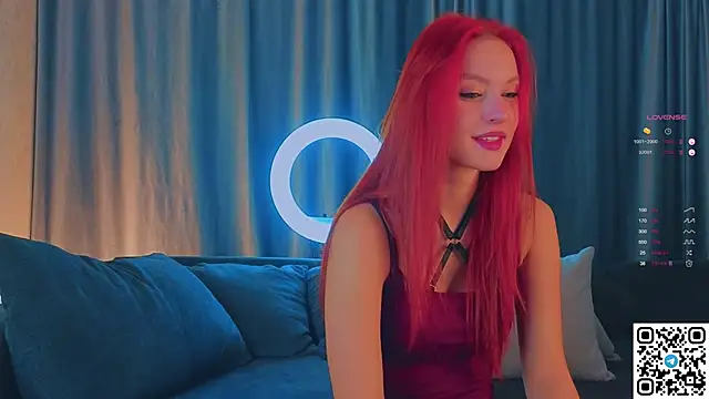 GildedKitten online show from October 14, 6:09 pm