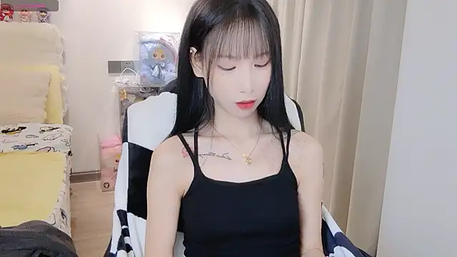 Snapshot of M-OTT_ chatting on December 19, 9:16 am M-OTT online show from December 19, 9:16 am