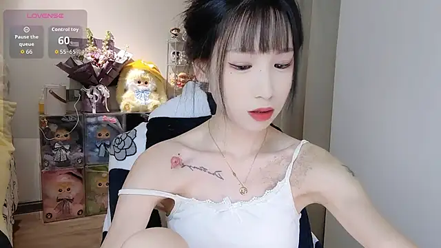 Snapshot of M-OTT_ chatting on January 16, 11:20 pm M-OTT online show from January 16, 11:20 pm