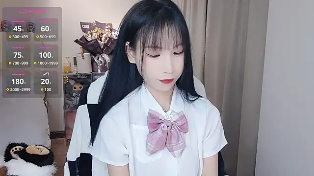 Snapshot of M-OTT_ chatting on February 6, 1:03 pm M-OTT online show from February 6, 1:03 pm