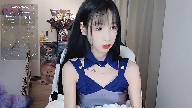 Snapshot of M-OTT_ chatting on February 7, 10:19 am M-OTT online show from February 7, 10:19 am