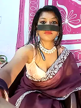 Snapshot of Horny_Ishika chatting on October 19, 9:26 pm Horny Ishika online show from October 19, 9:26 pm