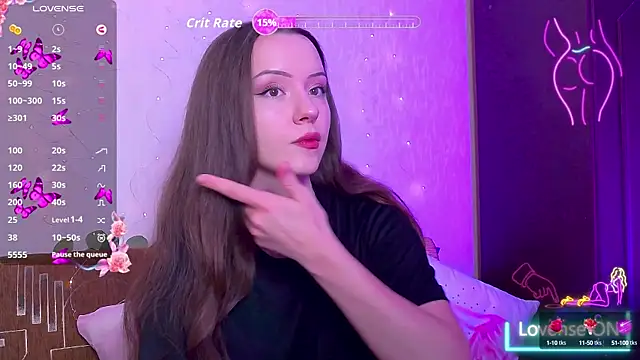 Snapshot of BellaVelure666 chatting on September 19, 4:51 pm BellaVelure666 online show from September 19, 4:51 pm