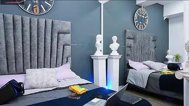 emilio brandon online show from February 1, 11:31 am