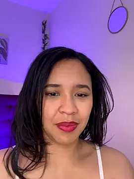 Esmeraldagh  online show from September 11, 1:22 pm