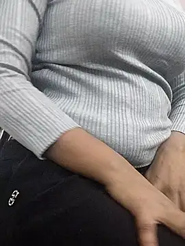 Snapshot of Laxmi_89 chatting on February 5, 4:06 am Laxmi 89 online show from February 5, 4:06 am