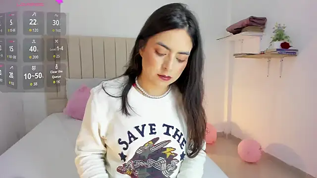 Snapshot of sashaa_petit chatting on October 2, 11:39 am sashaa petit online show from October 2, 11:39 am