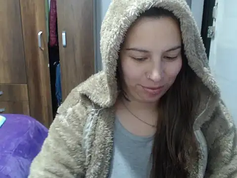 cloequeen15 online show from October 23, 8:07 pm