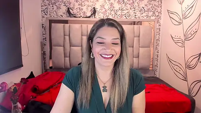 Chanel  Rose   online show from September 21, 4:36 am