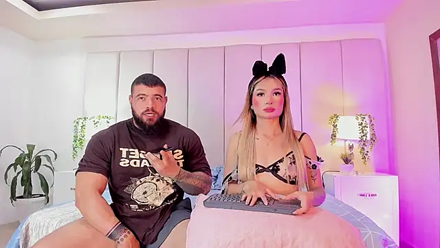 college muscle ass1 online show from September 19, 2:35 am