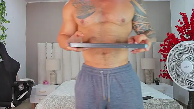 college muscle ass1 online show from September 22, 12:51 pm