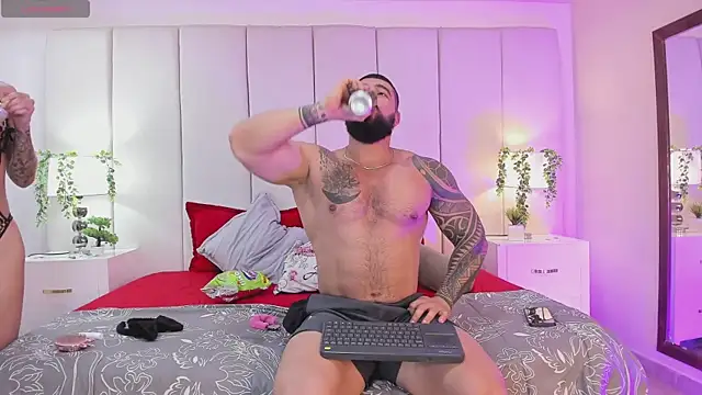 college muscle ass1 online show from October 22, 12:22 am