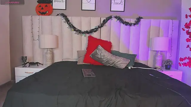 college muscle ass1 online show from October 24, 2:41 am