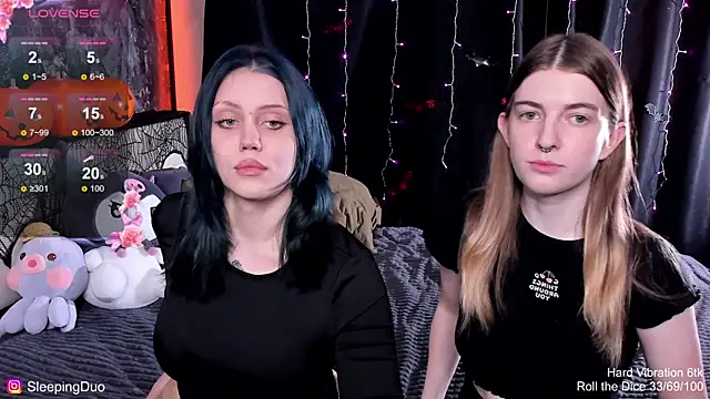 Threesomebabes online show from October 20, 10:27 am