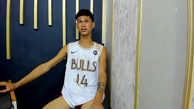 Just D4v7 online show from September 24, 7:06 pm