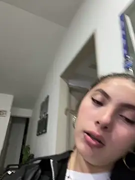 Samantha 2190 online show from December 19, 5:36 am