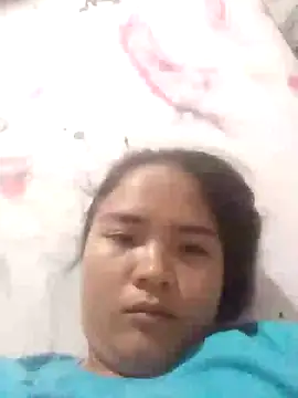 Snapshot of Sexy-Mama25 chatting on February 24, 9:13 pm Sexy-Mama25 online show from February 24, 9:13 pm