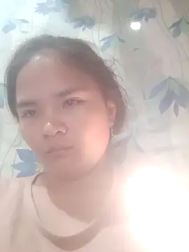 Snapshot of Sexy-Mama25 chatting on March 13, 12:28 am Sexy-Mama25 online show from March 13, 12:28 am