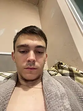 Snapshot of Sakura131 chatting on October 27, 8:24 pm Sakura131 online show from October 27, 8:24 pm