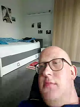 geilerd122 online show from October 8, 2:47 pm