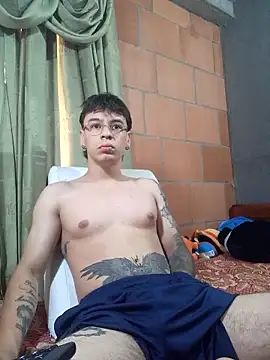 Killua Zoldyck420 online show from January 17, 6:00 pm