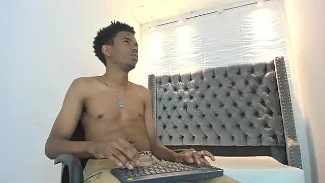 nero reyd online show from October 23, 8:07 pm