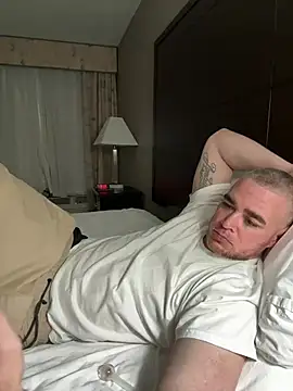 Snapshot of Dallasbest214 chatting on February 27, 1:16 am Dallasbest214 online show from February 27, 1:16 am