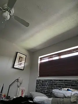 Snapshot of Dallasbest214 chatting on April 1, 6:16 pm Dallasbest214 online show from April 1, 6:16 pm