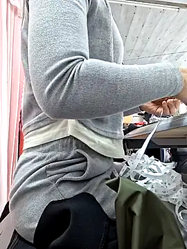 irina hana online show from December 16, 12:59 am