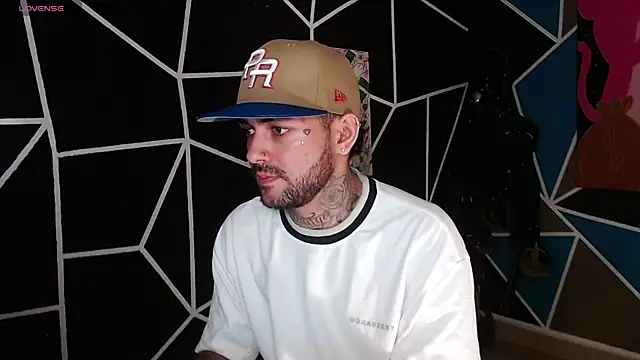 nicolastorres99 online show from October 30, 2:02 am