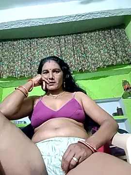 Snapshot of ZIVAA chatting on October 16, 10:49 am ZIVAA online show from October 16, 10:49 am