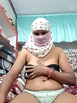 Snapshot of ZIVAA chatting on October 21, 5:19 am ZIVAA online show from October 21, 5:19 am